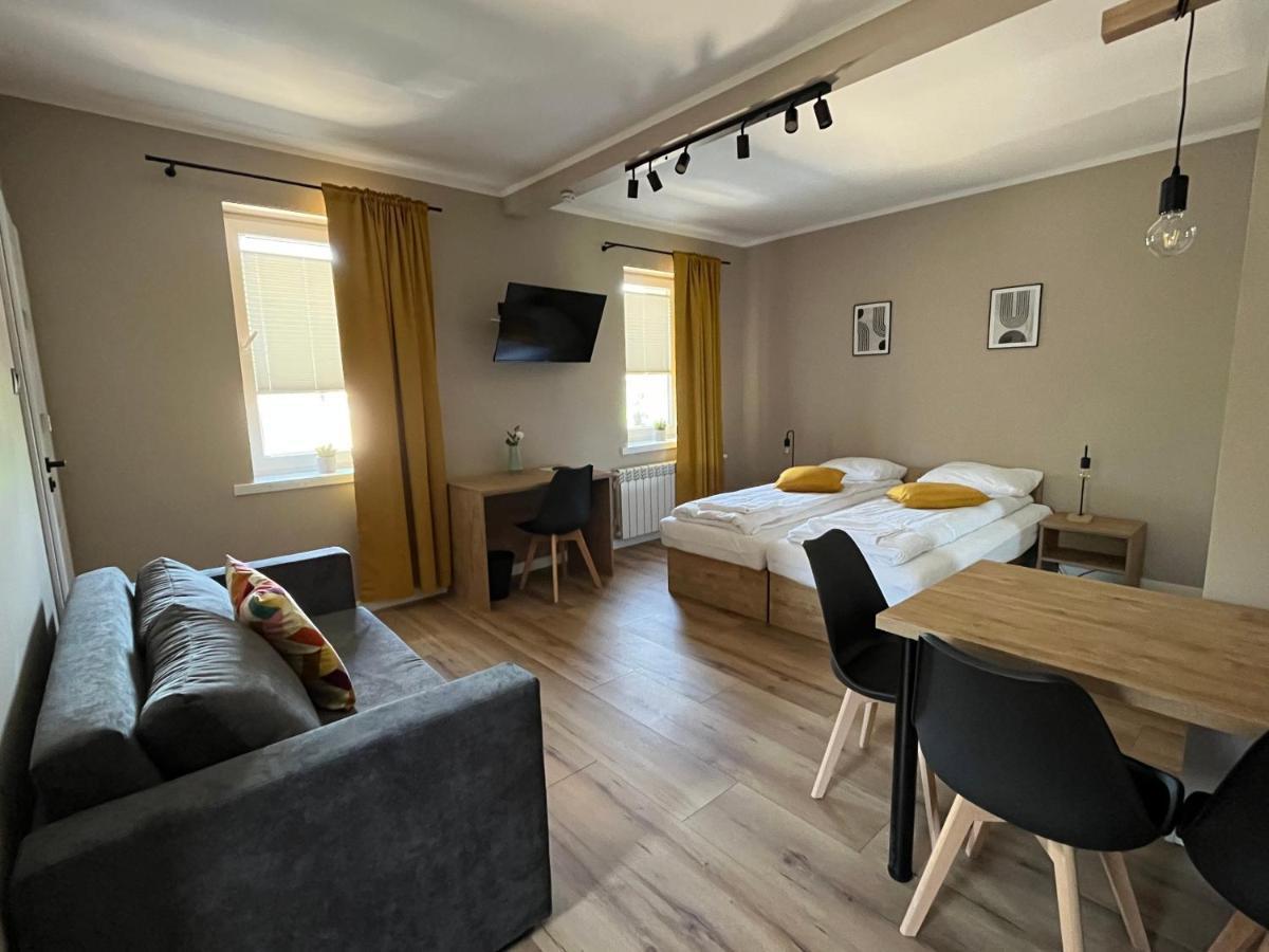 Krollhouse Pokoje Goscinne Wolbrom Εξωτερικό φωτογραφία